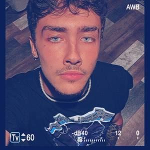 Meet your Posher, Evan